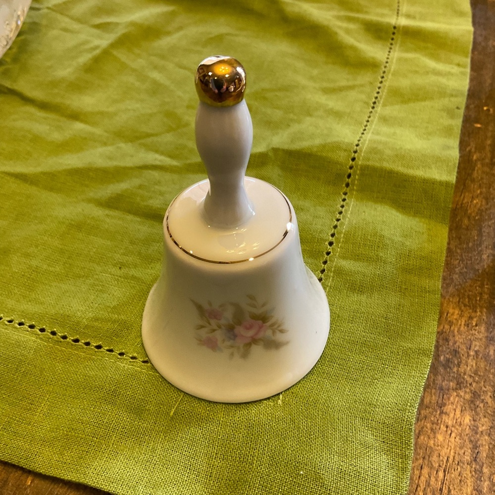 Lefton Floral Porcelain Bell with Gold Accent #1434 - Picture 2 of 7